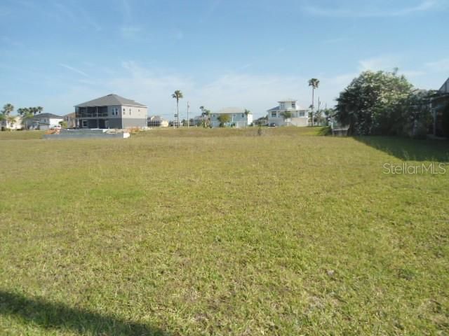 Recently Sold: $64,900 (0.17 acres)