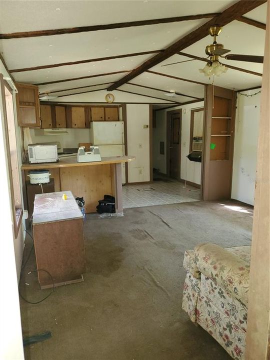 Recently Sold: $39,000 (2 beds, 1 baths, 728 Square Feet)