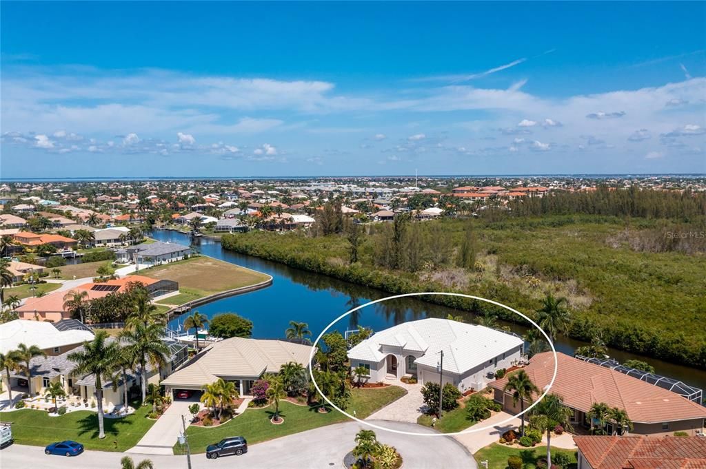 Recently Sold: $1,250,000 (4 beds, 3 baths, 3097 Square Feet)