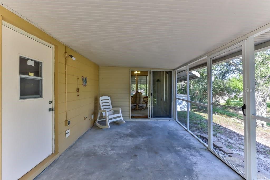 Recently Sold: $149,500 (2 beds, 1 baths, 880 Square Feet)