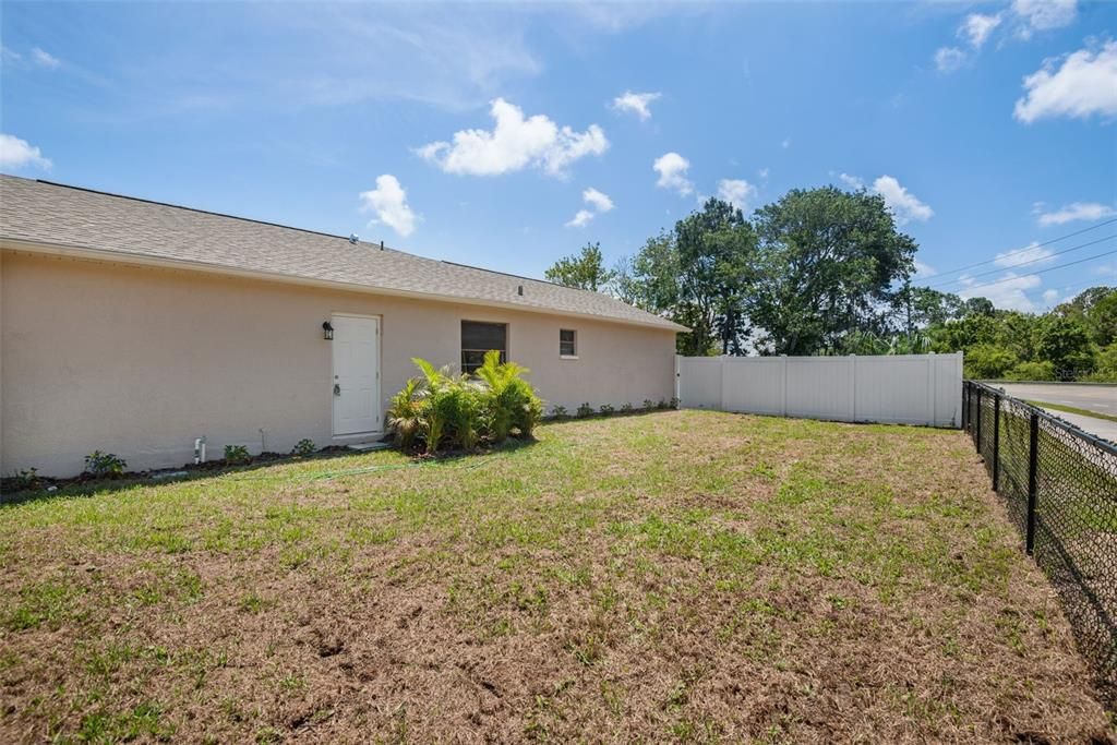 Recently Sold: $265,000 (3 beds, 2 baths, 1634 Square Feet)