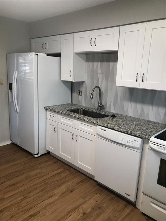 Recently Rented: $2,495 (3 beds, 2 baths, 1709 Square Feet)