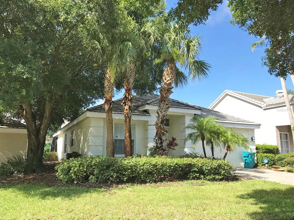 Recently Sold: $419,000 (3 beds, 2 baths, 1972 Square Feet)