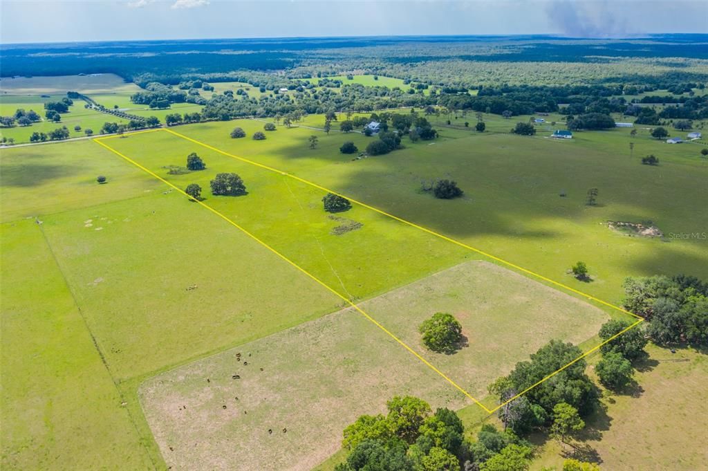 Vendido Recientemente: $300,000 (20.00 acres)