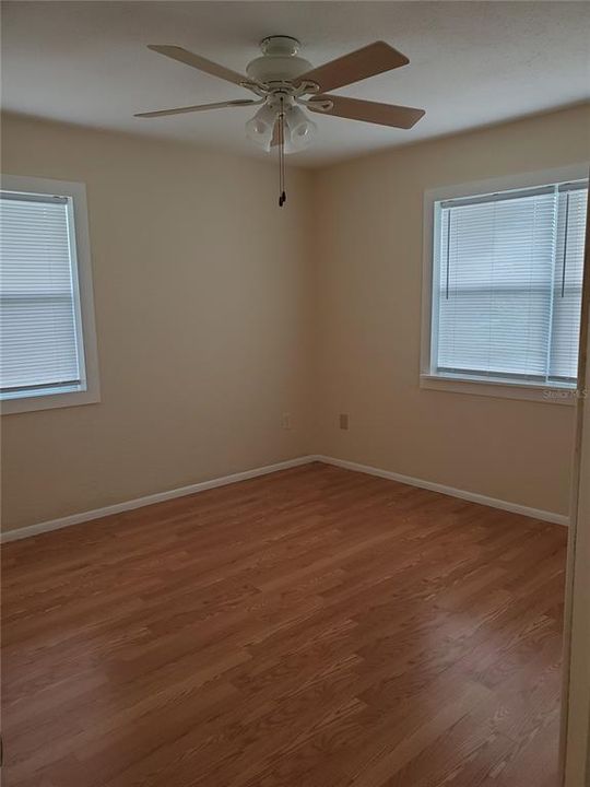 Recently Sold: $187,000 (2 beds, 1 baths, 776 Square Feet)