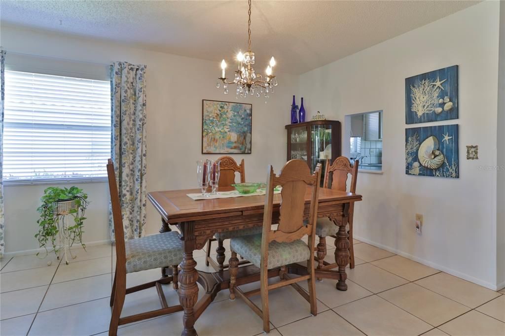 Recently Sold: $180,000 (2 beds, 2 baths, 1230 Square Feet)