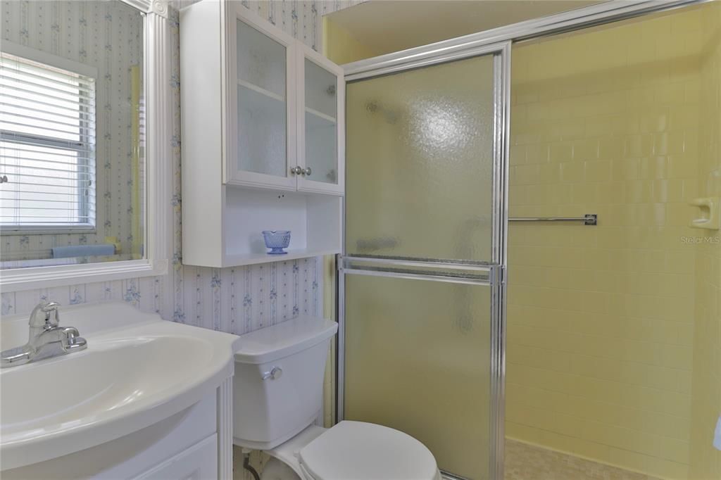 最近售出: $180,000 (2 贝兹, 2 浴室, 1230 平方英尺)