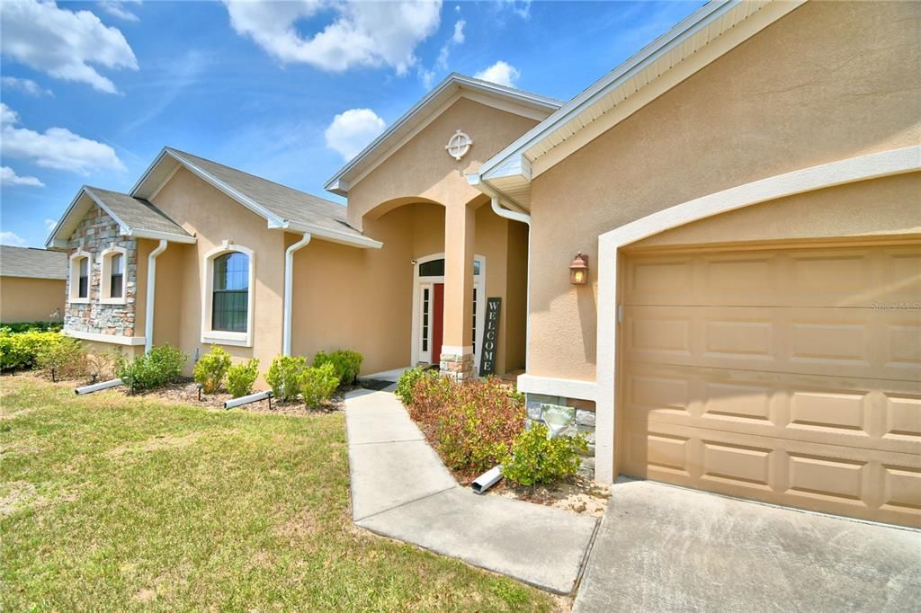Recently Sold: $315,000 (5 beds, 4 baths, 3522 Square Feet)