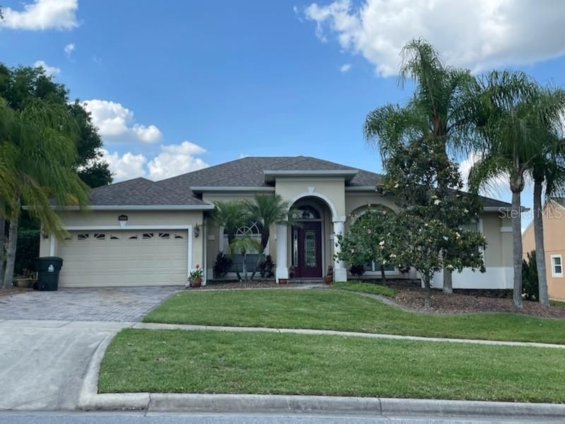 Recently Sold: $410,000 (3 beds, 3 baths, 2382 Square Feet)