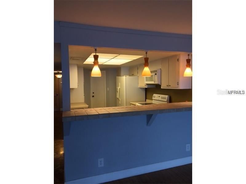 Recently Rented: $2,895 (2 beds, 2 baths, 1584 Square Feet)