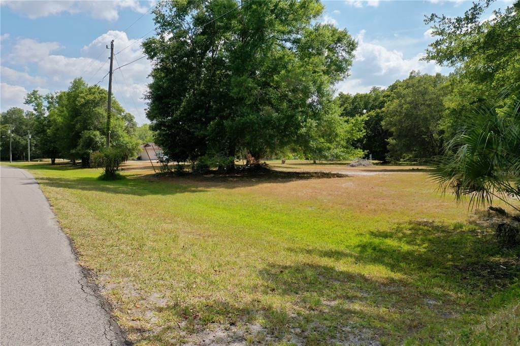 Recently Sold: $85,000 (1.06 acres)