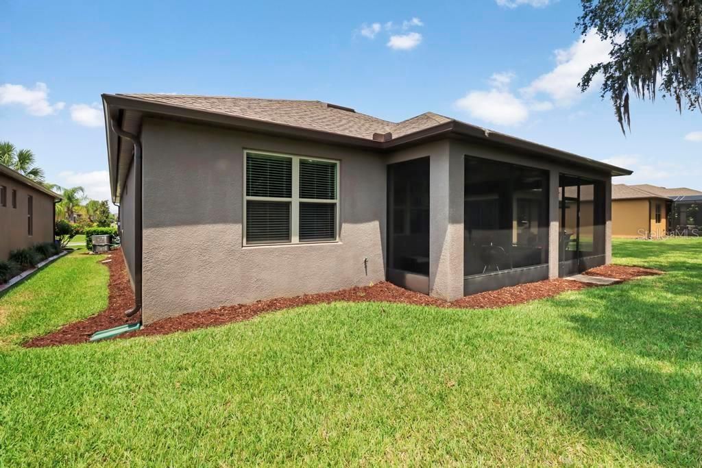 Recently Sold: $369,900 (3 beds, 2 baths, 2116 Square Feet)