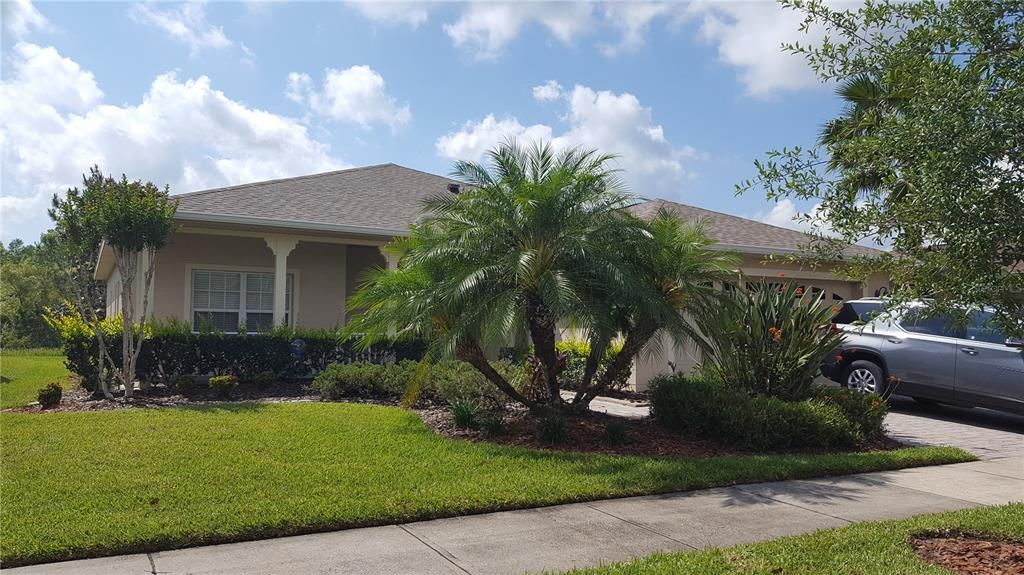 Recently Sold: $230,000 (2 beds, 2 baths, 1574 Square Feet)