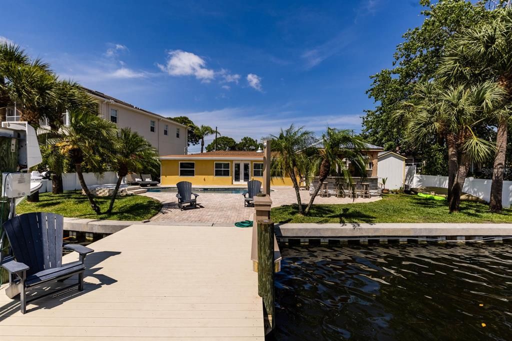 Recently Sold: $849,000 (3 beds, 2 baths, 1400 Square Feet)