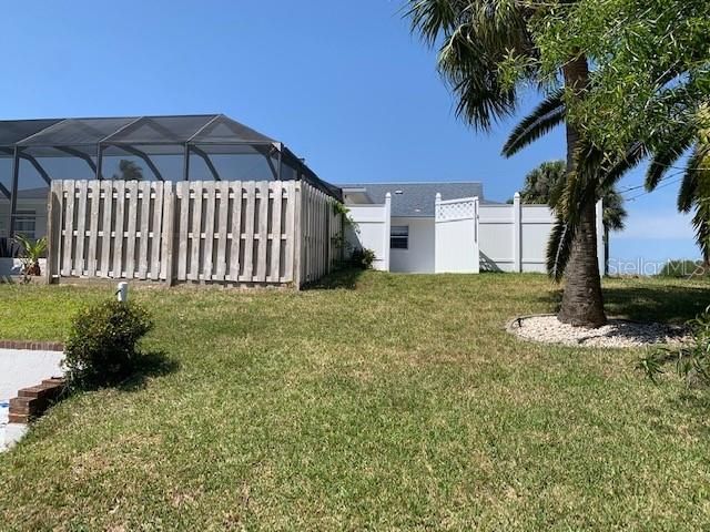 Recently Sold: $528,000 (3 beds, 2 baths, 1988 Square Feet)