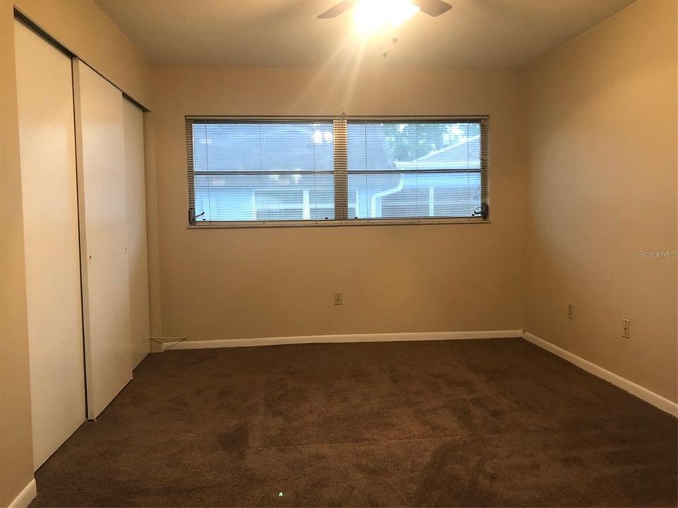 Recently Sold: $69,900 (1 beds, 1 baths, 902 Square Feet)