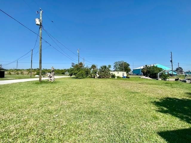 Recently Sold: $37,500 (0.07 acres)
