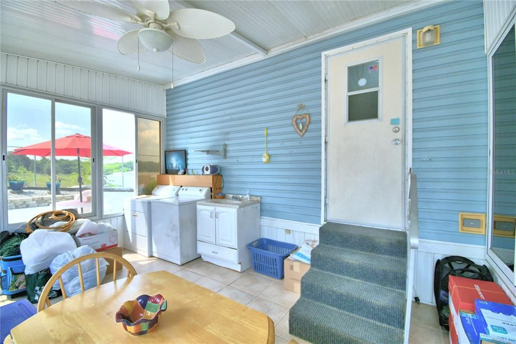 Recently Sold: $79,900 (1 beds, 1 baths, 432 Square Feet)