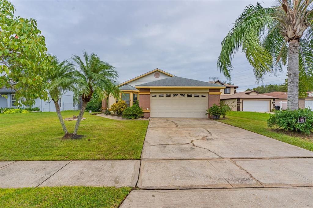 Recently Sold: $260,000 (3 beds, 2 baths, 1536 Square Feet)