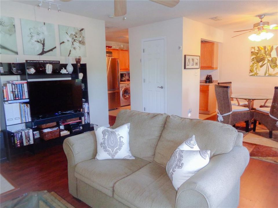 Recently Rented: $1,850 (1 beds, 1 baths, 646 Square Feet)