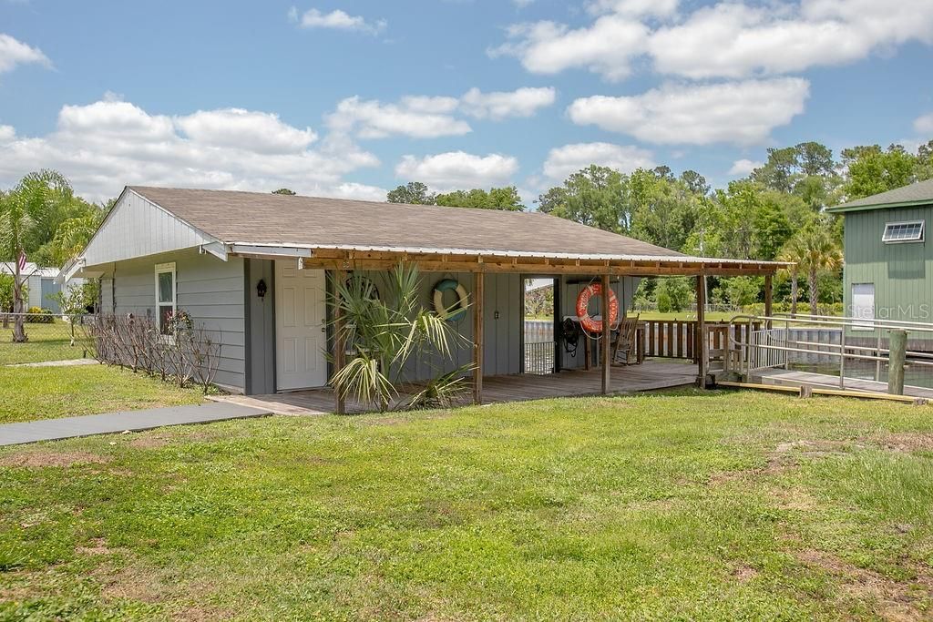 Recently Sold: $318,000 (3 beds, 2 baths, 1440 Square Feet)