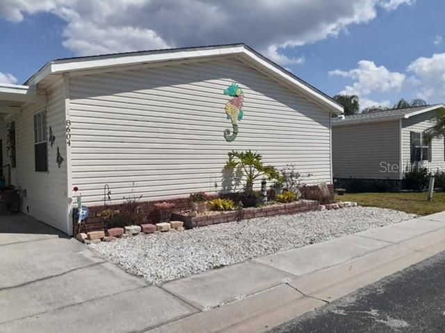 Recently Sold: $172,500 (3 beds, 2 baths, 1800 Square Feet)