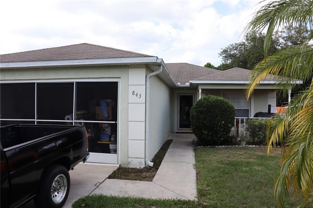 Recently Sold: $180,000 (3 beds, 2 baths, 1090 Square Feet)