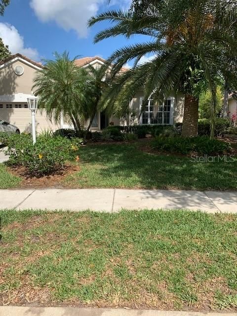 Recently Sold: $480,000 (3 beds, 2 baths, 2233 Square Feet)