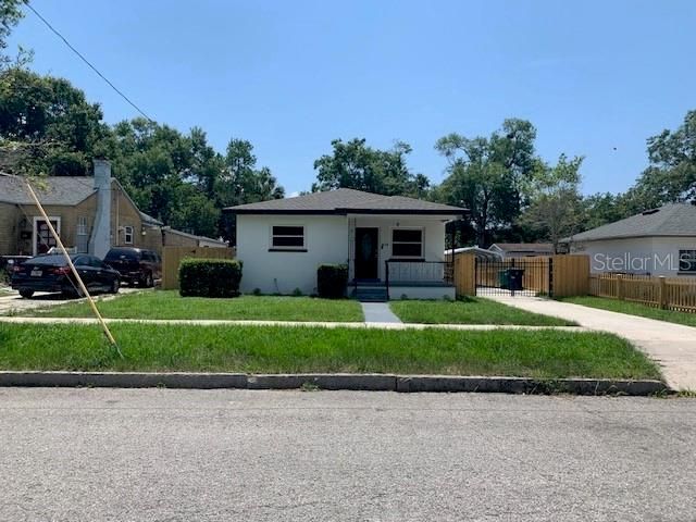 Recently Sold: $510,000 (3 beds, 2 baths, 1430 Square Feet)