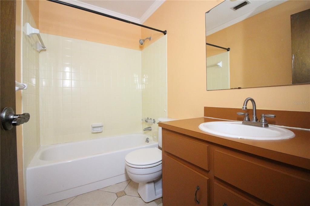 Недавно арендовано: $1,400 (3 спален, 2 ванн, 1355 Квадратных фут)