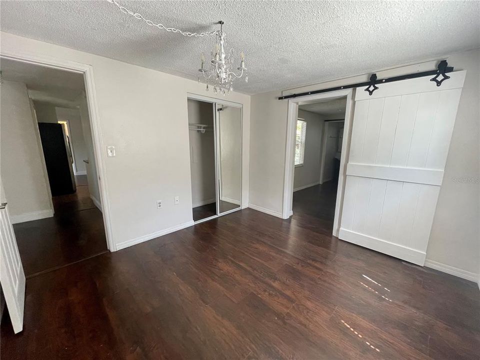 Recently Sold: $189,000 (3 beds, 2 baths, 1386 Square Feet)