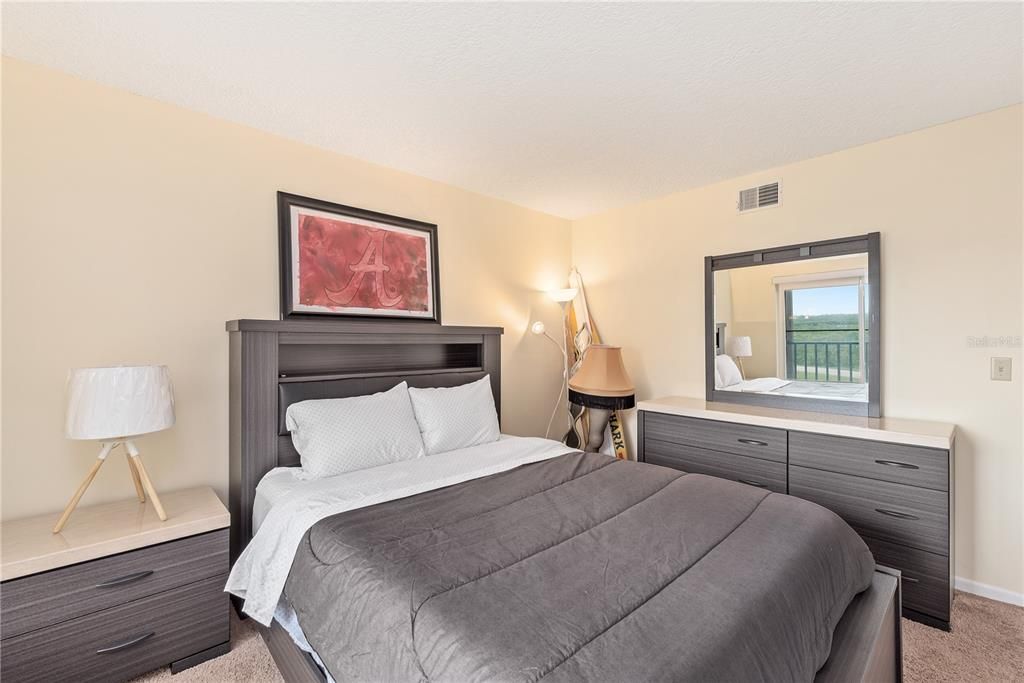 Recently Sold: $244,900 (2 beds, 2 baths, 1025 Square Feet)