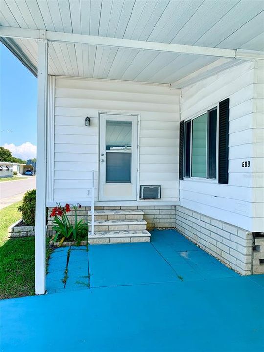 Recently Sold: $109,900 (2 beds, 2 baths, 960 Square Feet)