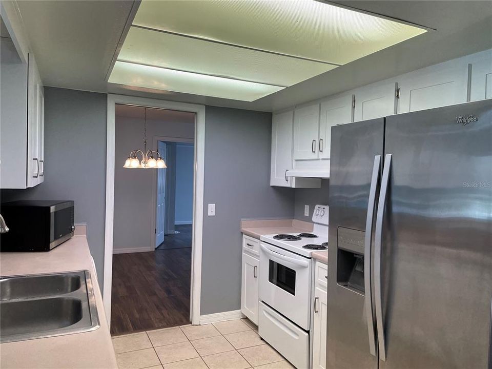 Recently Sold: $259,000 (3 beds, 2 baths, 1936 Square Feet)