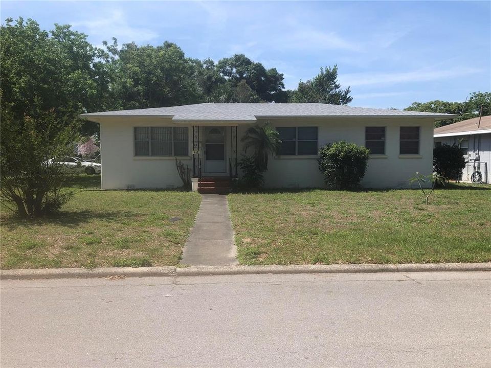 Recently Sold: $189,000 (3 beds, 1 baths, 1554 Square Feet)