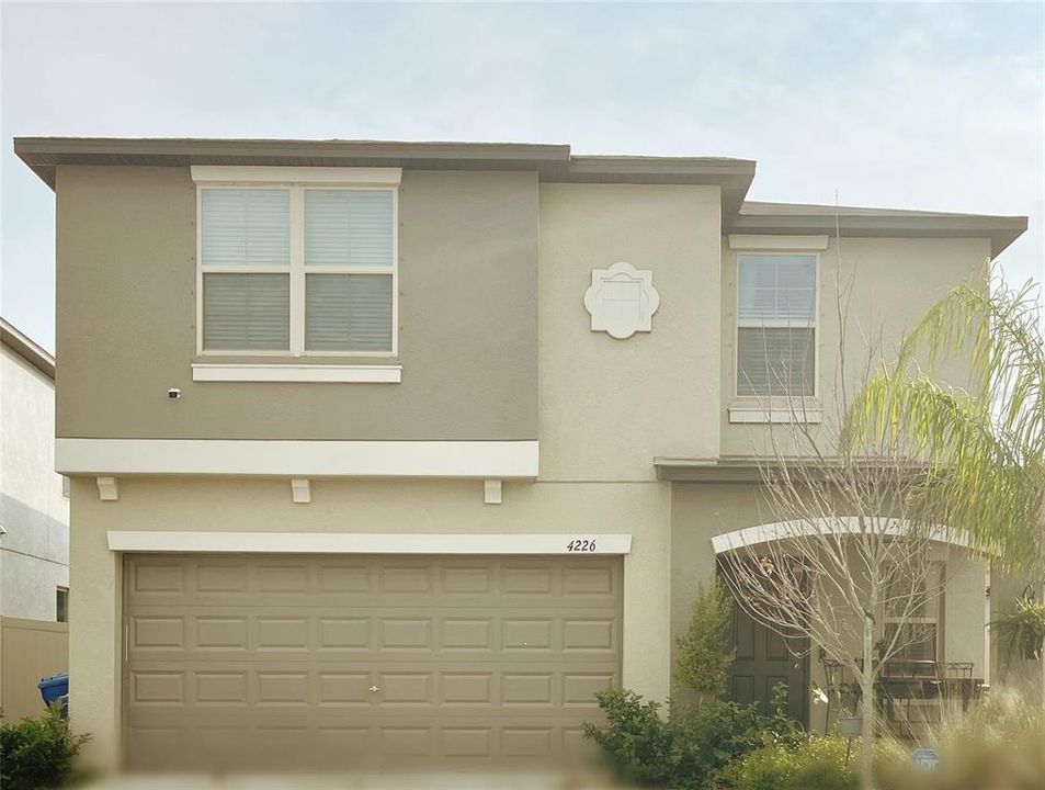 Recently Sold: $265,000 (5 beds, 2 baths, 2264 Square Feet)