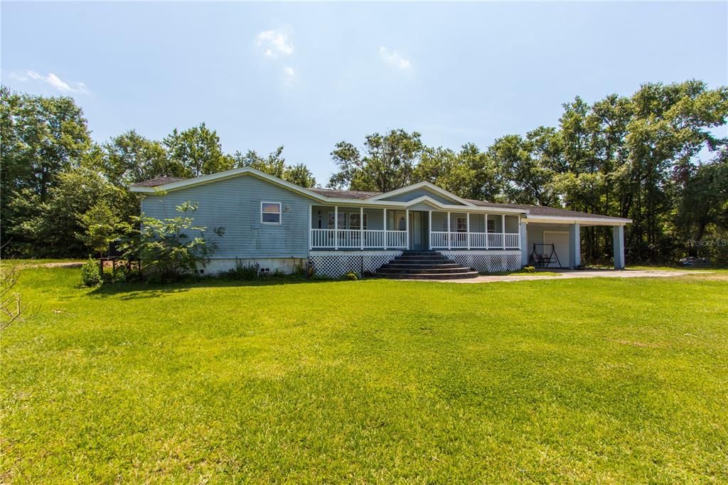 Recently Sold: $242,500 (3 beds, 2 baths, 3072 Square Feet)