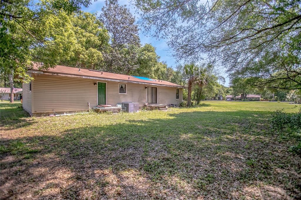 Recently Sold: $124,900 (3 beds, 2 baths, 1440 Square Feet)