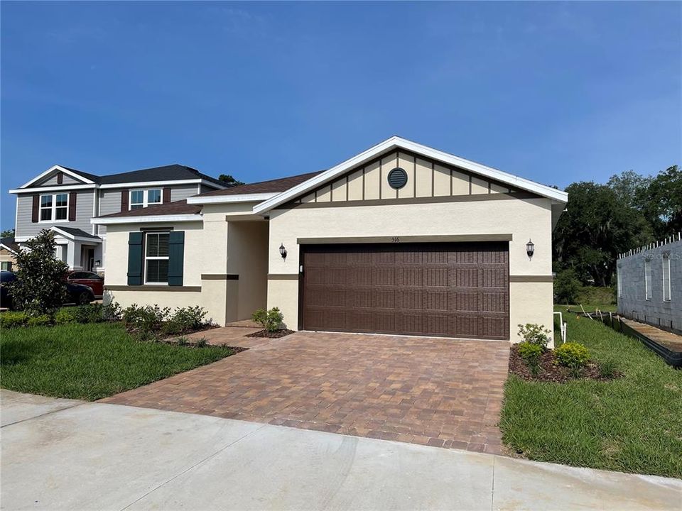 Recently Sold: $304,946 (3 beds, 2 baths, 1707 Square Feet)