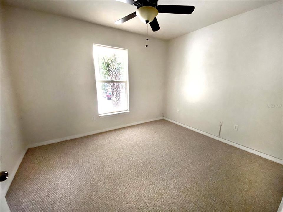 Recently Sold: $109,950 (1 beds, 1 baths, 808 Square Feet)