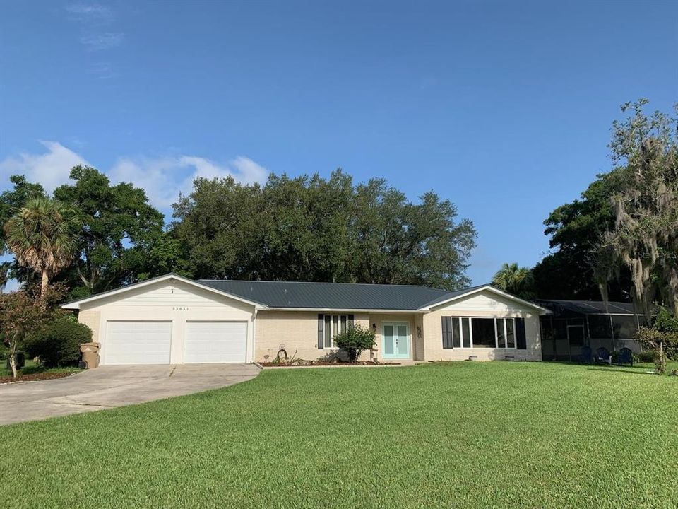 Recently Sold: $330,000 (3 beds, 3 baths, 2678 Square Feet)