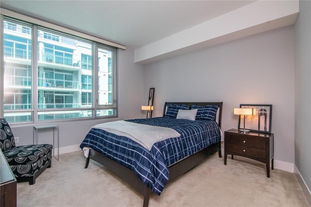 Recently Sold: $384,900 (2 beds, 2 baths, 1134 Square Feet)