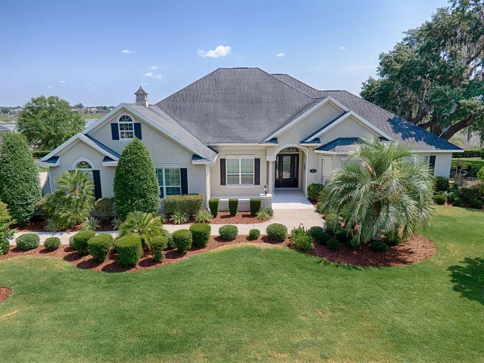 GREAT CURB APPEAL ON A LARGE LOT!