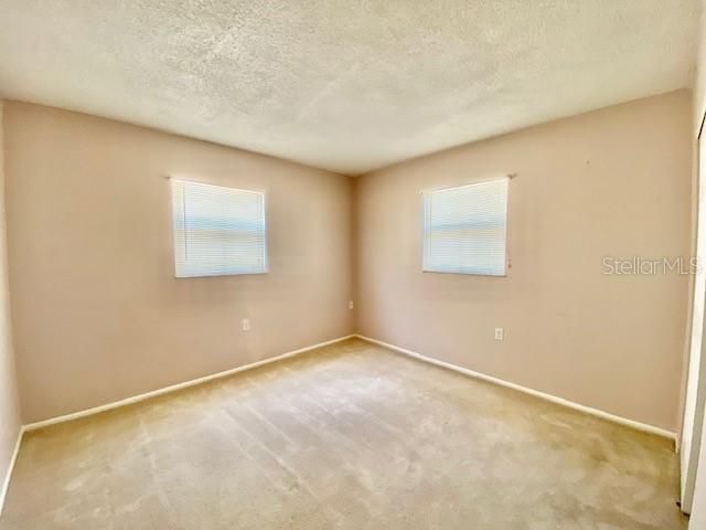 Recently Sold: $125,000 (2 beds, 1 baths, 980 Square Feet)