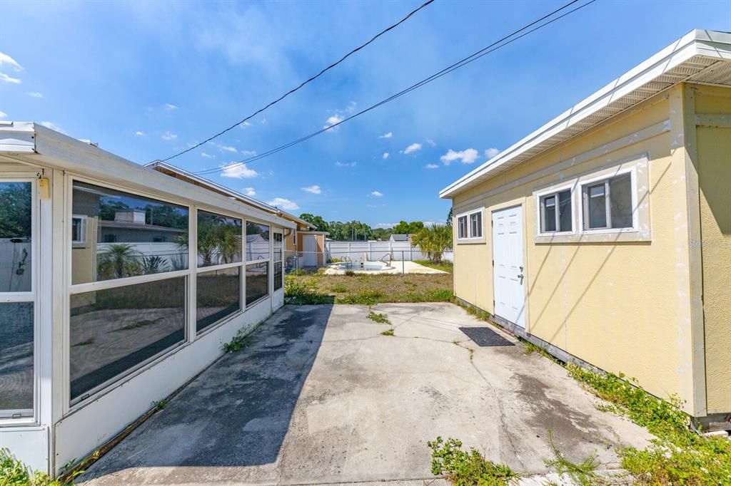 Recently Sold: $200,000 (3 beds, 2 baths, 1480 Square Feet)