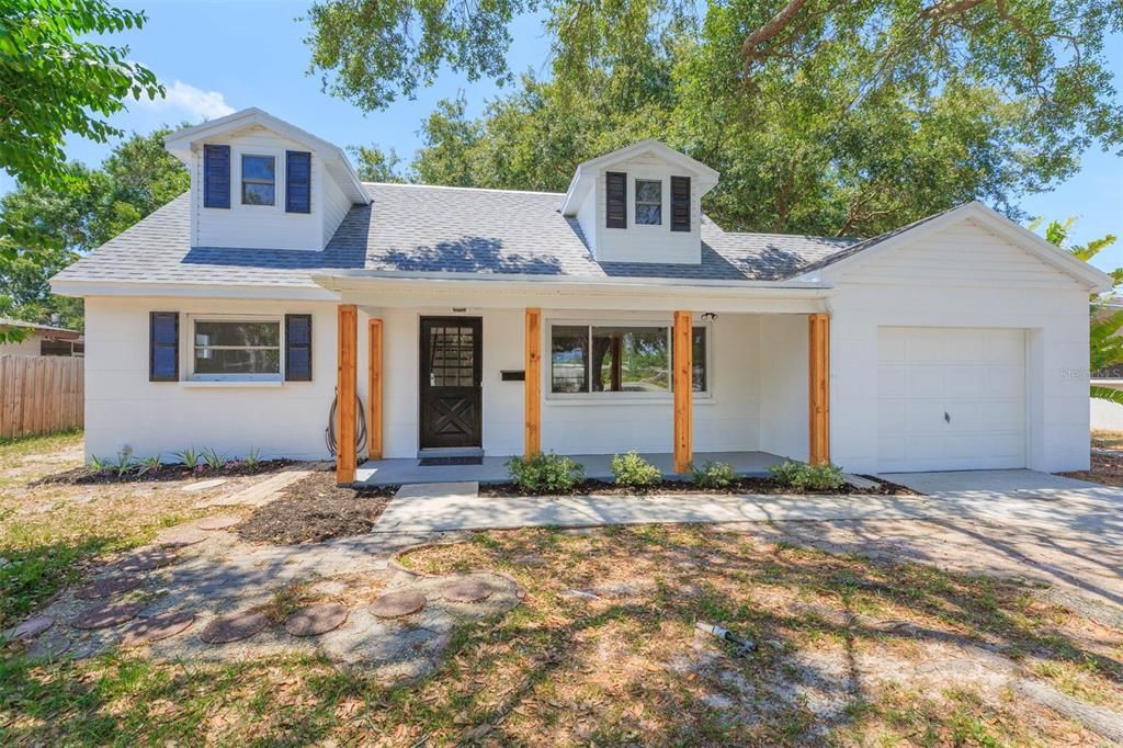 Recently Sold: $449,900 (4 beds, 2 baths, 1832 Square Feet)