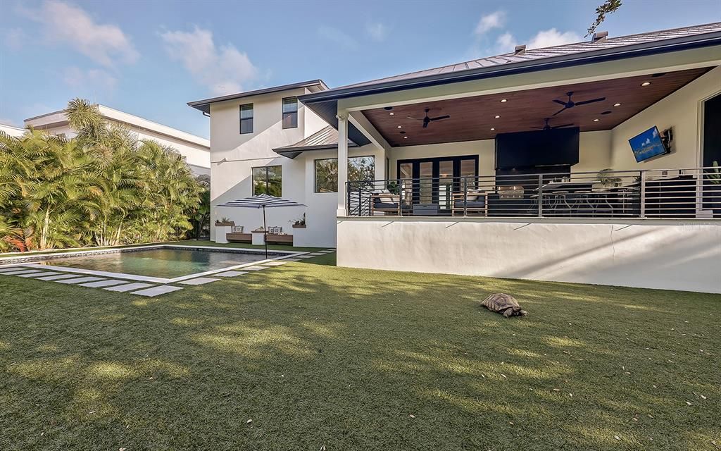 Recently Sold: $1,850,000 (3 beds, 3 baths, 3360 Square Feet)