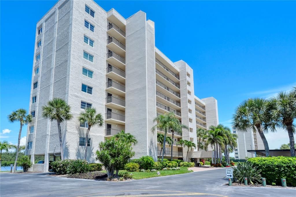 Recently Sold: $539,500 (2 beds, 2 baths, 1380 Square Feet)
