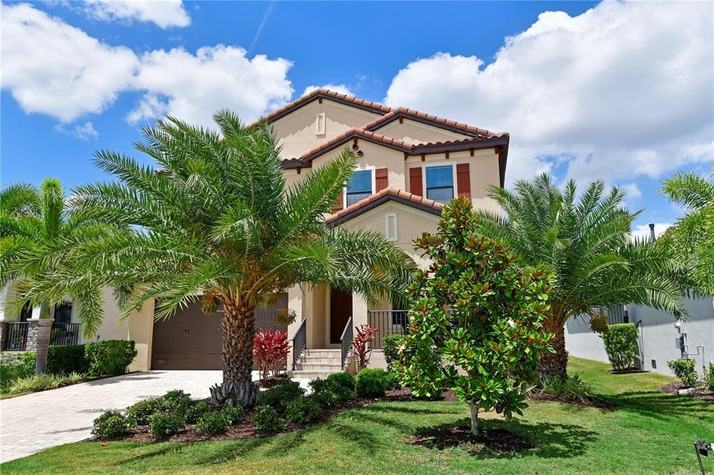 Recently Sold: $618,000 (4 beds, 3 baths, 3213 Square Feet)