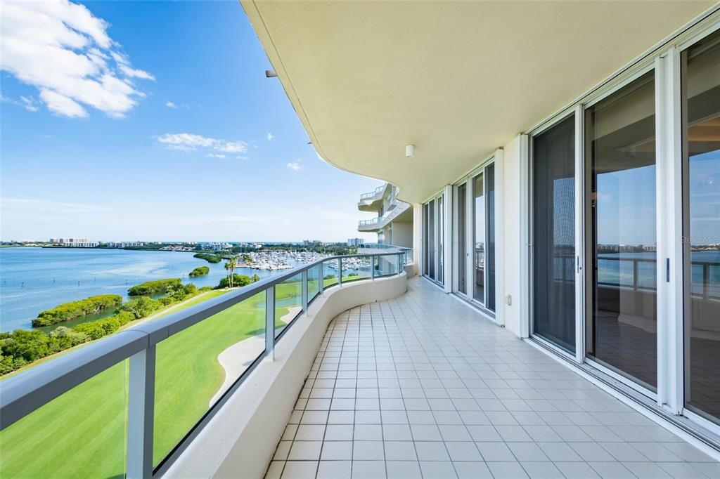 Vendido Recientemente: $1,998,000 (3 camas, 3 baños, 2781 Pies cuadrados)